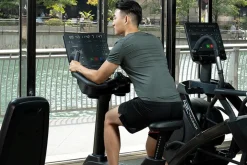 Life Fitness Club Series + (Plus) Upright Lifecycle Bike w/ SE3 Console (DEMO) (🧨JULY 4th SALE)