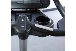 Life Fitness Club Series + (Plus) Upright Lifecycle Bike