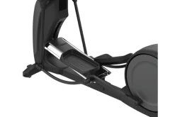 Precor EFX 685 Elliptical (P82 Console)